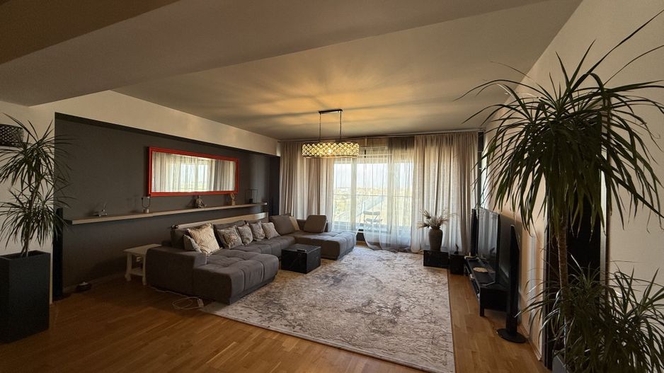 Refugiu Urban cu Lumină Naturală și Eleganță în Inima Pipera - Poză 8