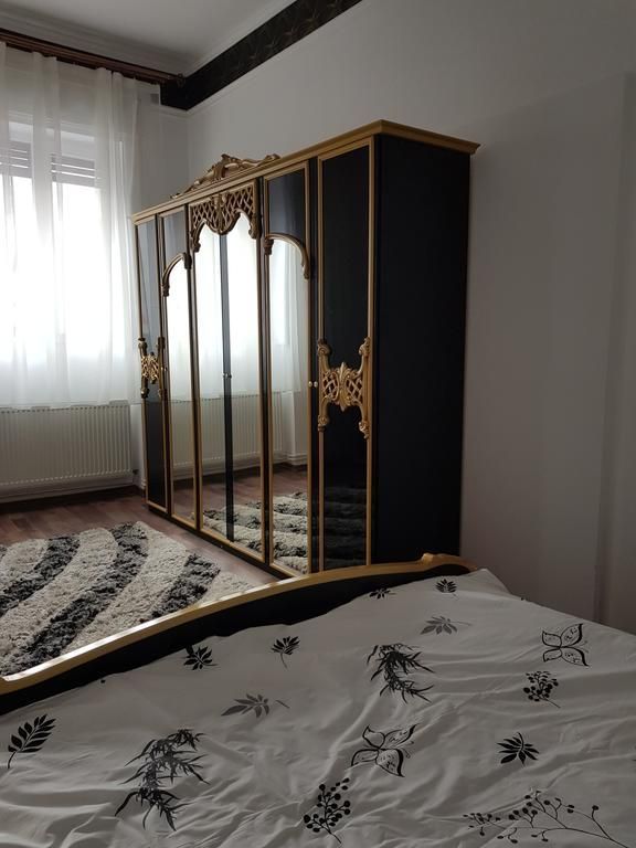Apartament 32 camere Centrul Civic-zona ONIX - Poză 7
