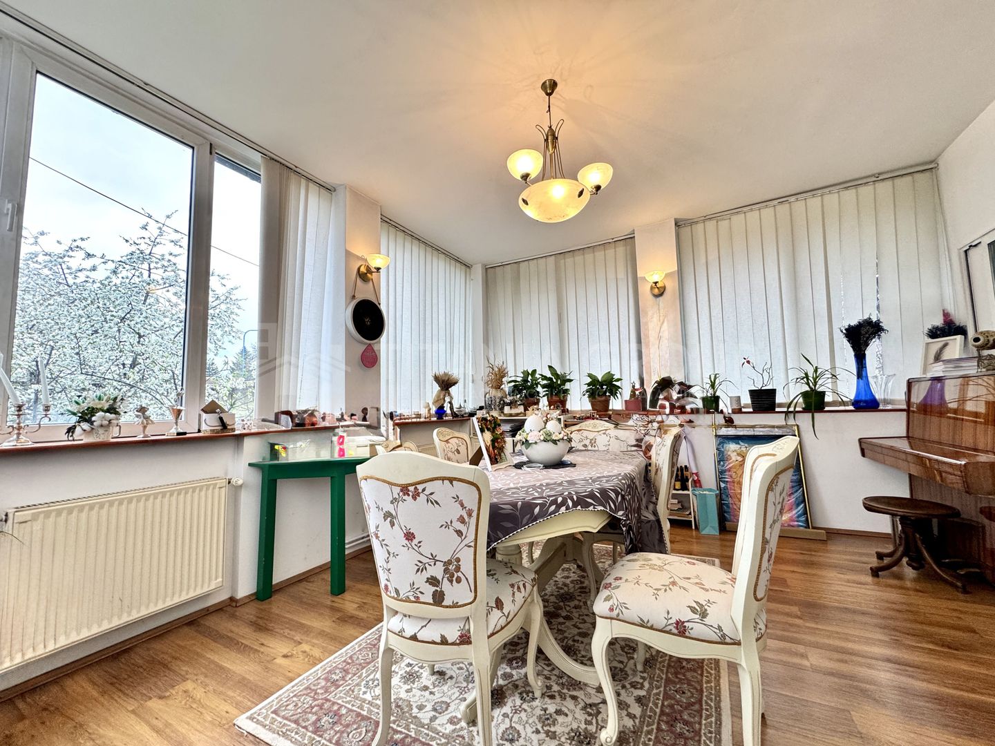 Casă individuală cochetă, cu priveliște, garaj, teren 496 mp, comision 0 - Poză 4