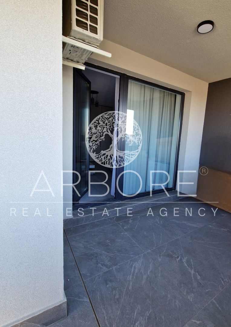 Apartament de lux cu terasa, complet utilat - Poză 14