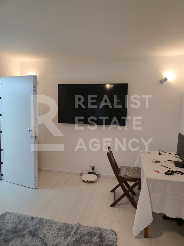 Vânzare, apartament 2 camere, zona Politehnica - Poză 3