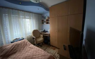 APARTAMENT 2 CAMERE ZONA NICOLINA - 350 EURO - Poză 5