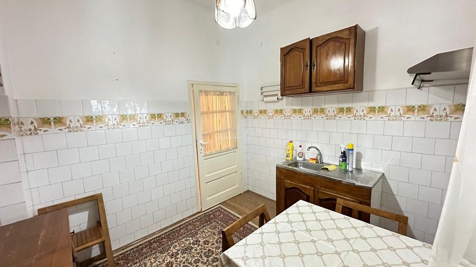 Casa individuala cu 5 camere decomandate. Pozitie excelenta. DIsponibila imediat - Poză 10