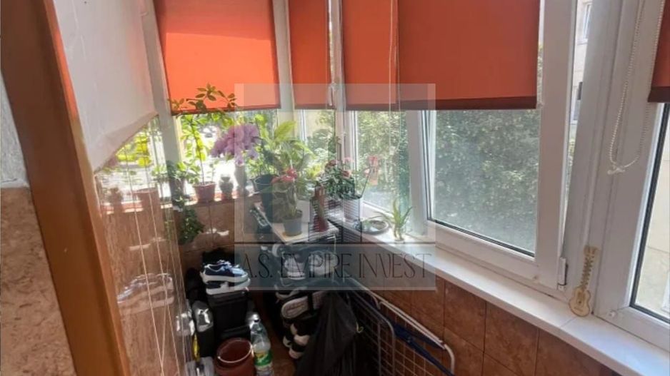 Apartament 3 camere - zona Bartolomeu - Poză 4