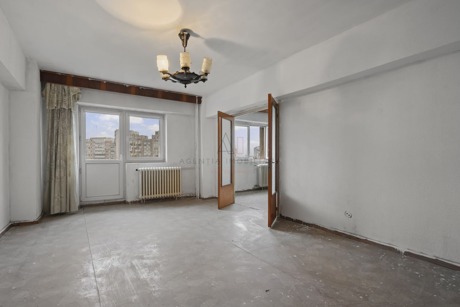 4 Camere 3/9 Panduri | COMISION 0 - Poză 1