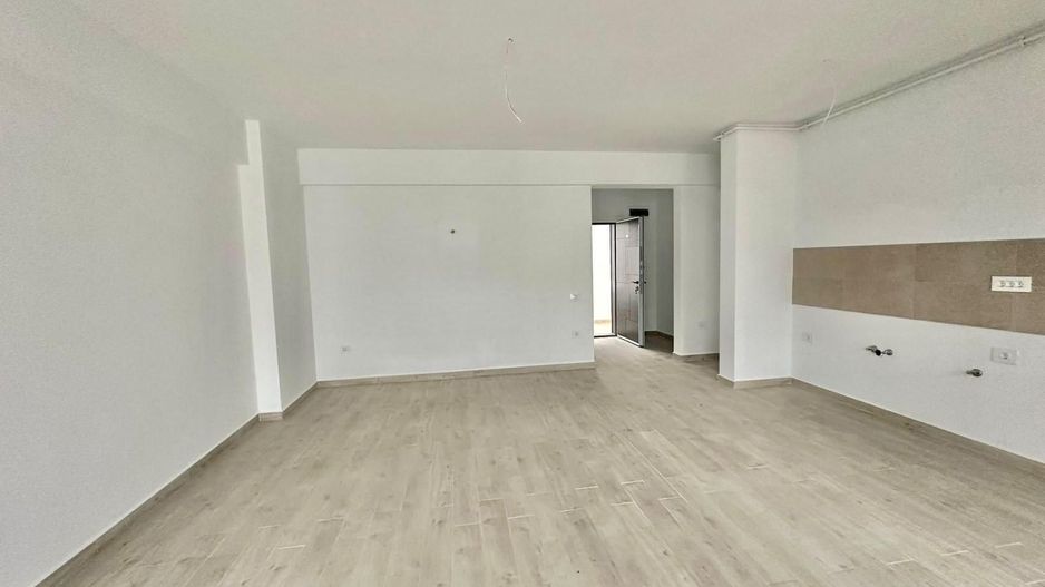 Studio superb aproape de mare - Poză 1