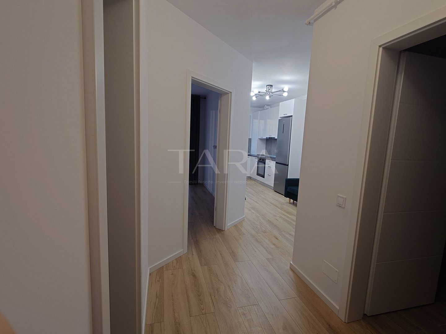 Apartament modern cu 2 camere, mobilat și utilat, zona Abatorului. - Poză 2