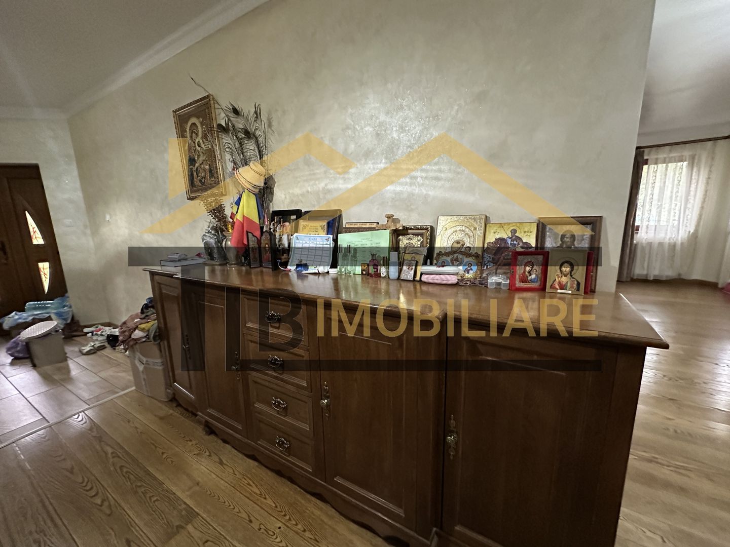 Vila cu 8 camere de vanzare, teren 1580mp, Zona Praid - Poză 28
