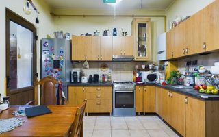 Casă D+P+M în Piața Traian - Poză 13