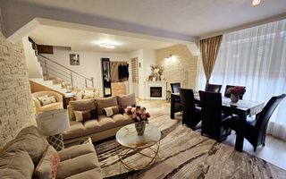 Casa tip triplex ( capat ), 4 camere, P+M, curte amenajata, Bărăbanț - Poză 1