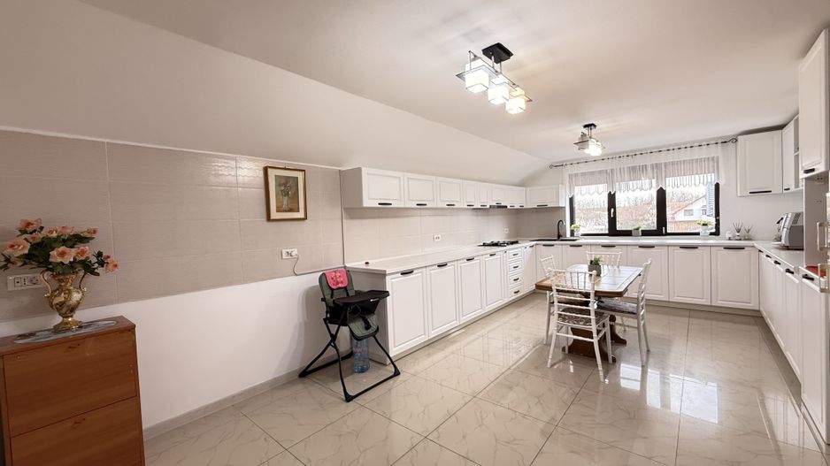 Comision 0% Casa individuala 160 mp utili Dudeștii Noi + 173 mp spațiu comercial - Poză 3