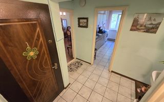 Apartament 3 camere decomandate 2 bai Zona Strand - Poză 11