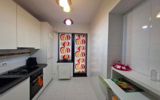 Apartament in Piata Unirii, bloc 2015,  CENTRALA PROPRIE, URGENT - Poză 12