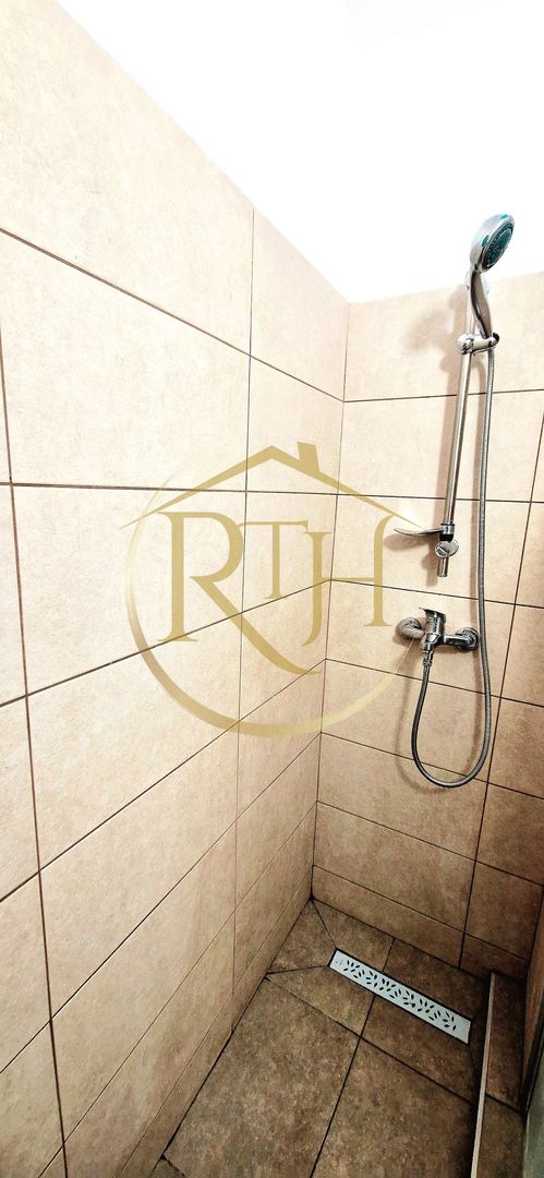 Inchiriez apartament modern cu 2 camere –zona Circumvalatiunii-Complex Favorit - Poză 17