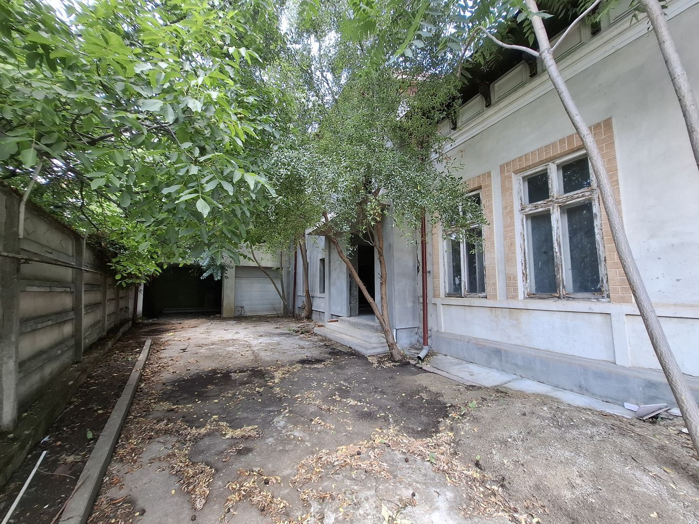 OPORTUNITATE | Vila Eminescu cu teren liber - Poză 3