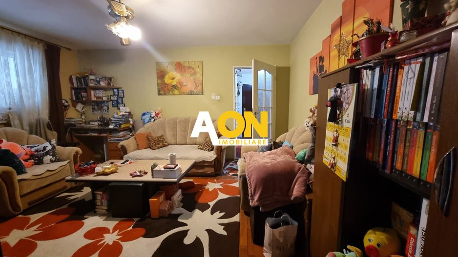 Apartament 2 camere, semidecomandat, parter inalt, Cetate - Poză 6