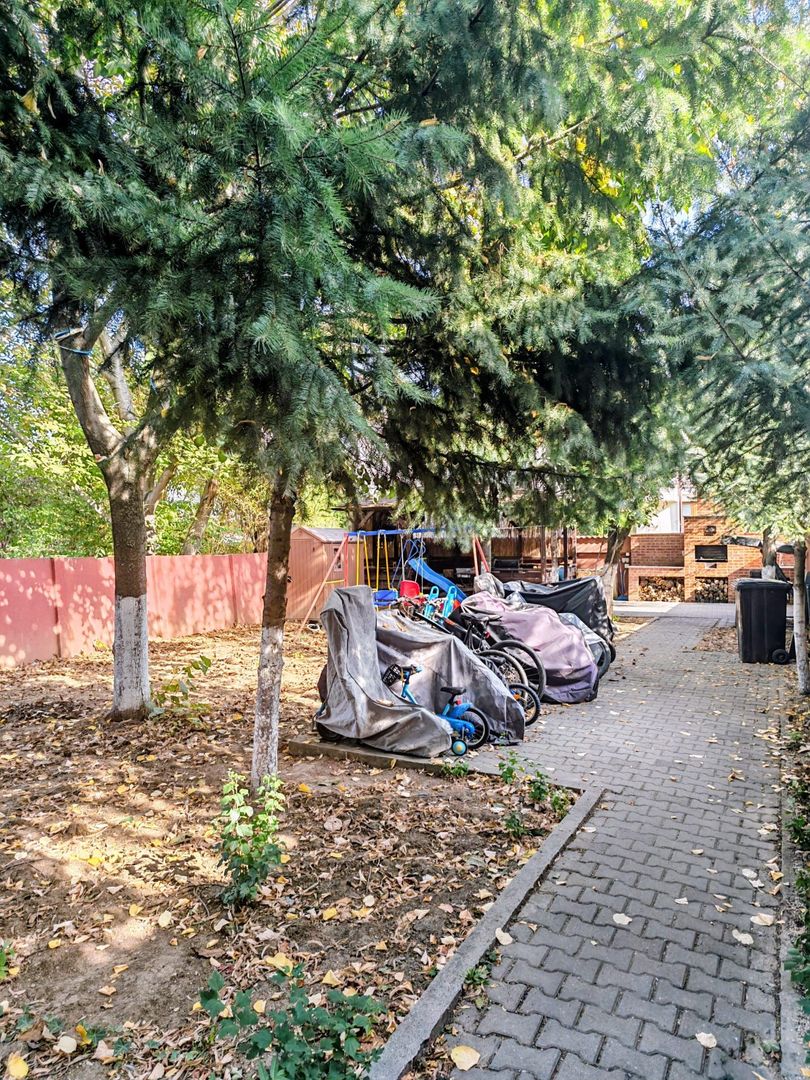 Apartament 3 camere ,grădină, foișor, loc de joacă, parcare,boxa - Poză 15