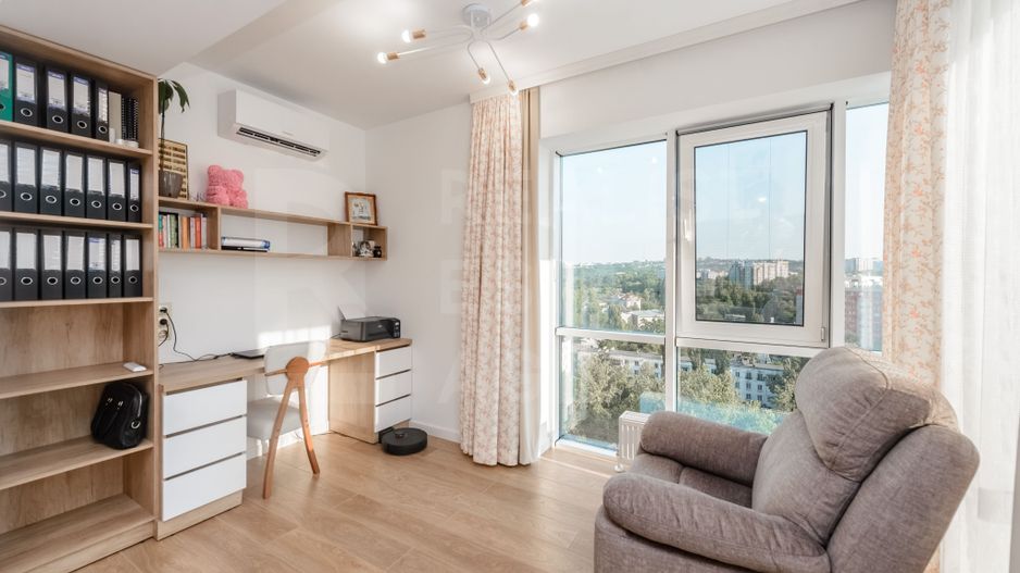 Vânzare, apartament, 2 dormitoare + living- 82 mp, Buiucani - Poză 6