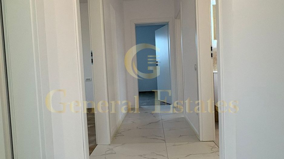 Casă modernă de vânzare în Sânpetru - Poză 10