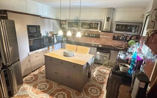 Casă de vânzare pe strada Tudor Vladimirescu - Poză 19