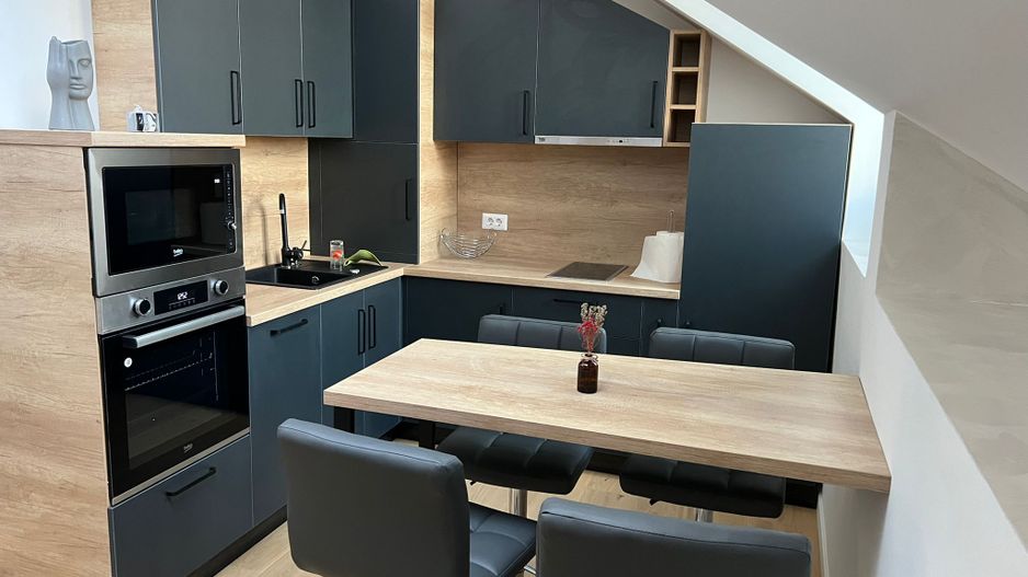 Închiriere Duplex 2 Camere Unirii, Terasă, Centrală, Piscină Rooftop - Poză 9