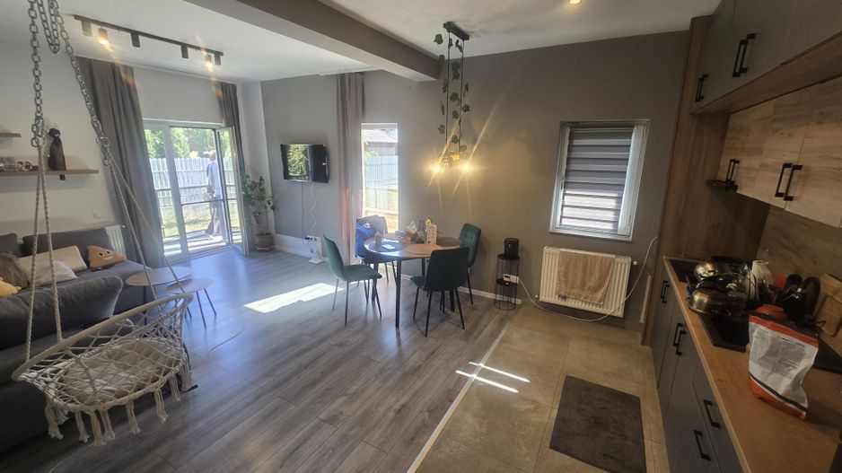 Apartament 2 camere, 60 mp, 2 balcoane, 1 parcare privată - Poză 1