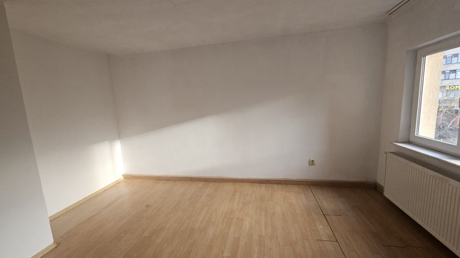 Casă spațioasă - Varianta Prundu Craiovei - Poză 18