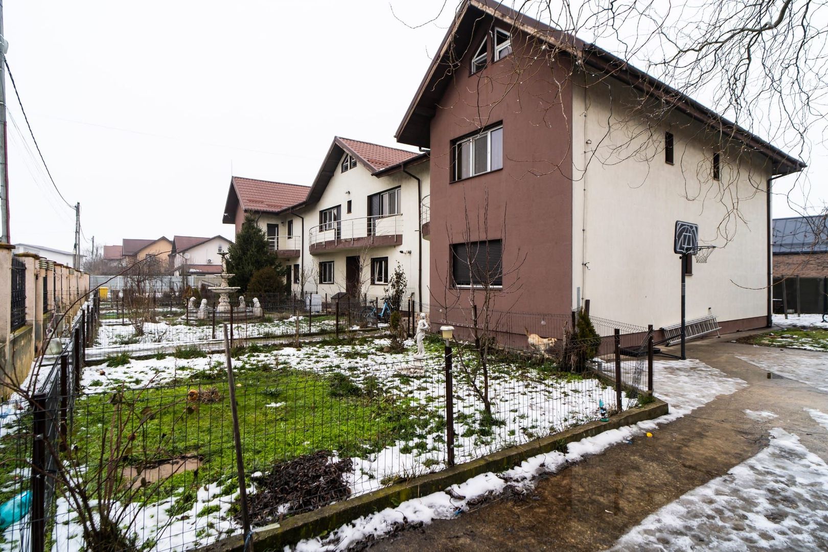 Ciorogarla, casa P+1Et+Pod, duplex, teren 434 mp, statie STB la 300 m - Poză 1