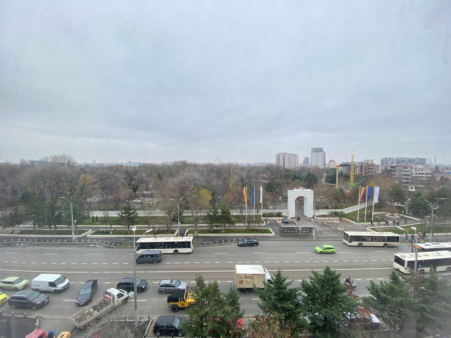 Apartament de închiriat – 2 camere | TINERETULUI V8 - Poză 16