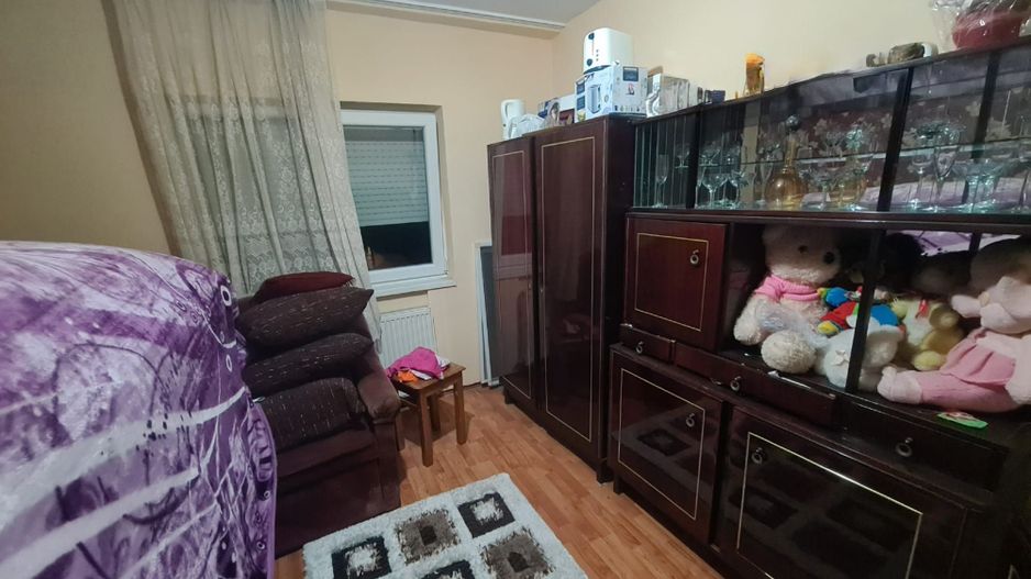 Apartament spatios cu 4 camere, 2 balcoane – Marghita, zona Penny - Poză 11
