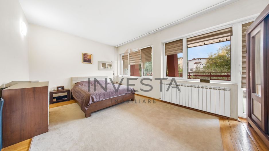 Vila ideala pentru locuința, clinica sau birouri! - Poză 16