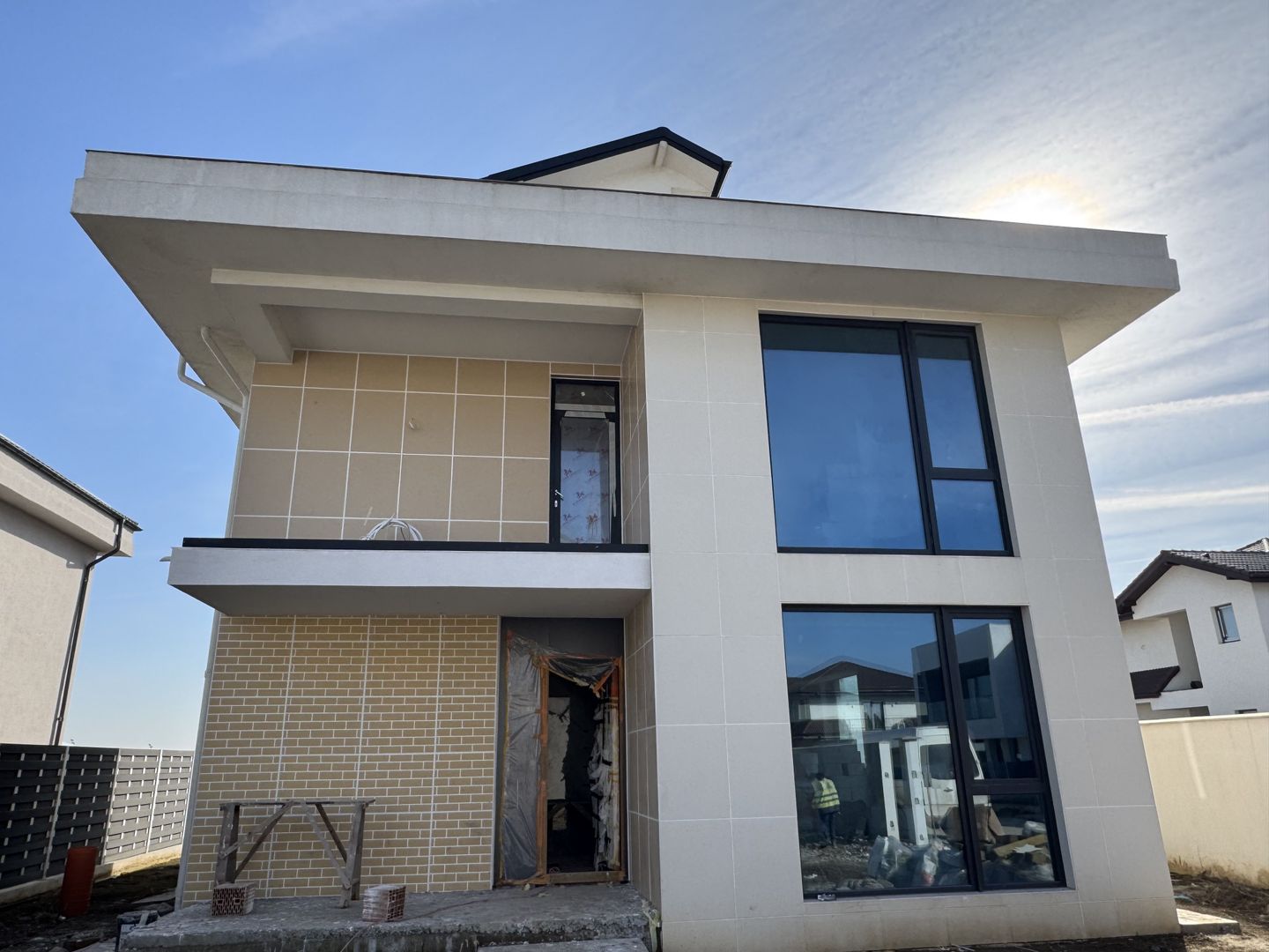 Individuale 7 camere PREMIUM, zona BUNA Tunari, Utilitati - Poză 1