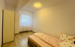 Apartament 3 camere decomandat - Poză 11