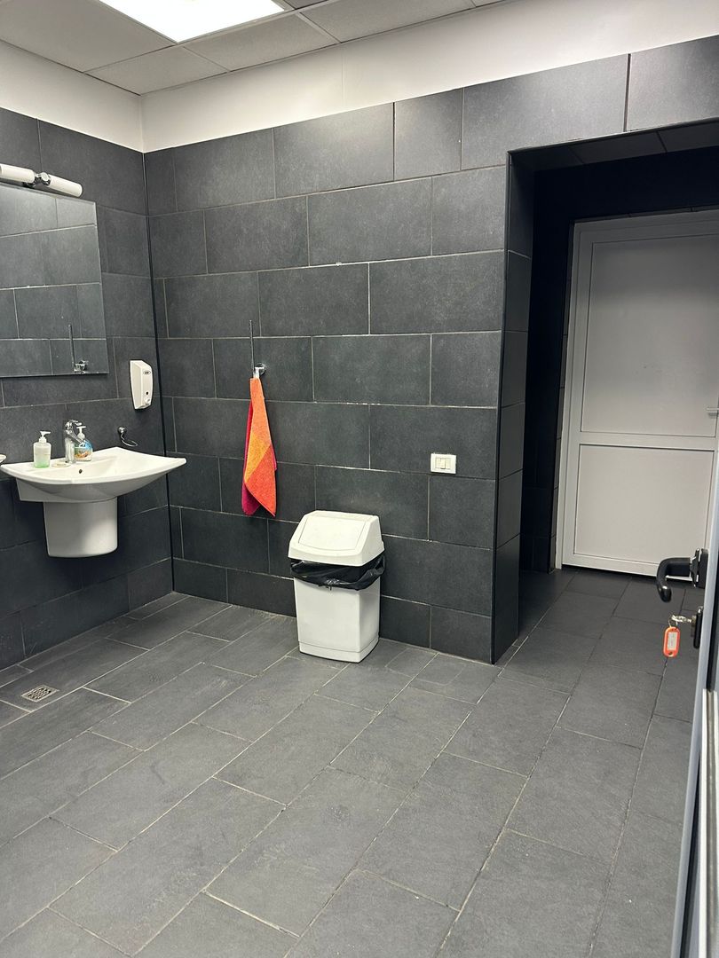 Spatiu depozitare - logistica 2.519 mp si birouri Chiajna A1 - Poză 37