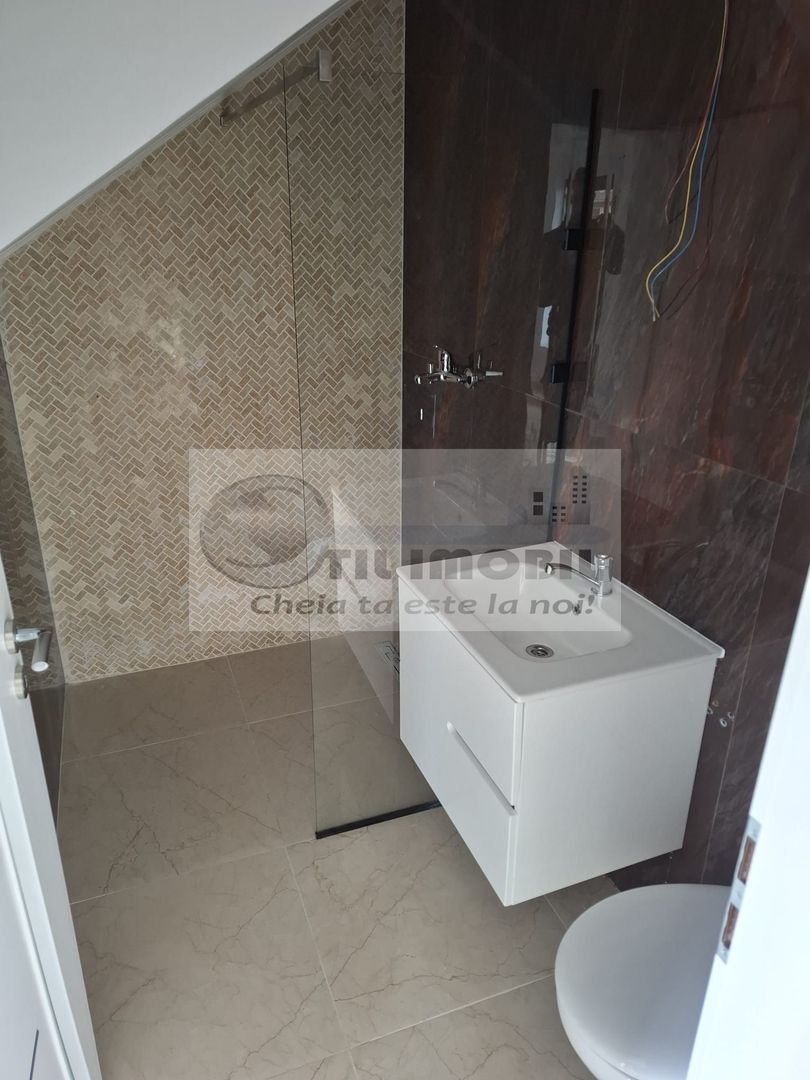 Casa tip Duplex in Valea Adanca 150 000 euro - Poză 17