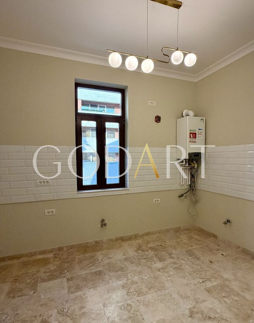 Apartament 4 camere  | Vila interbelică | Renovat | Eminescu - Poză 3