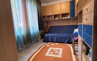 2 camere| curte comuna cu 3 apartamente| centrala proprie| zona aradului| - Poză 7