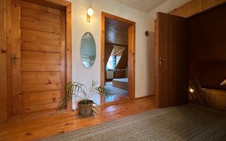 Apartament la casă de închiriat - Șelimbăr, Sibiu - Poză 1