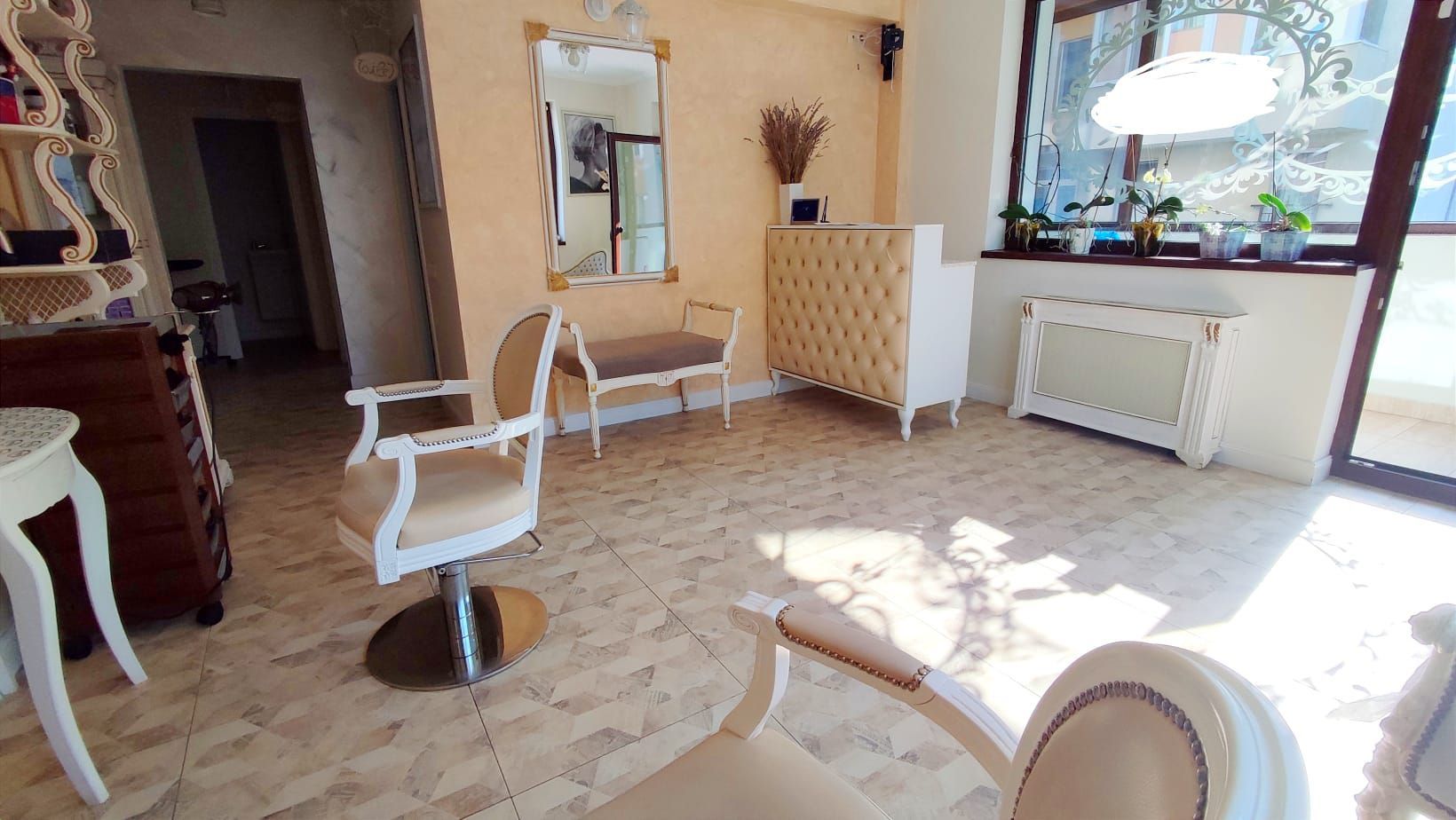 Afacere la Cheie ,Inclus Spatiu si Parcare - Poză 3