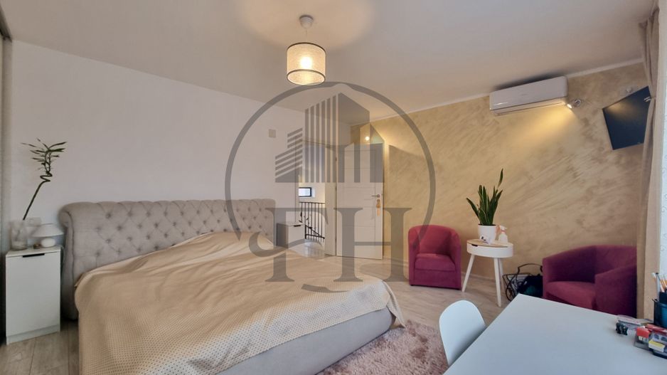 SOLD/ VANDUT- Casa / Vila de vanzare Valu lui Traian - Poză 6