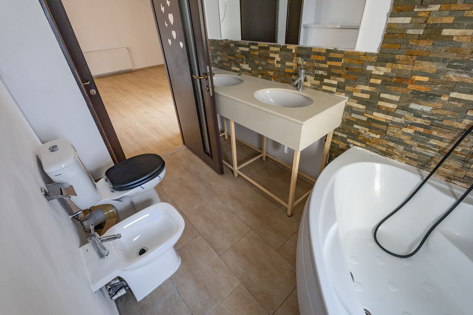 Casă cu 4 dormitoare în Ronaț | 181 mp utili | Garaj | Teren 345 mp - Poză 17
