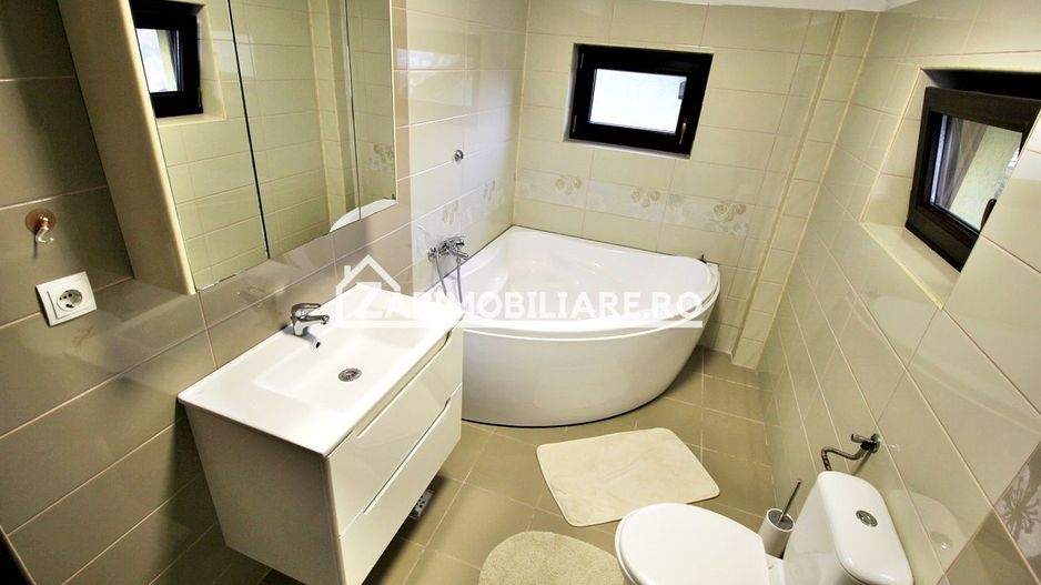 Casa 4 camere,2 bai,2 terase acoperite,120mp,350mp teren - Poză 8