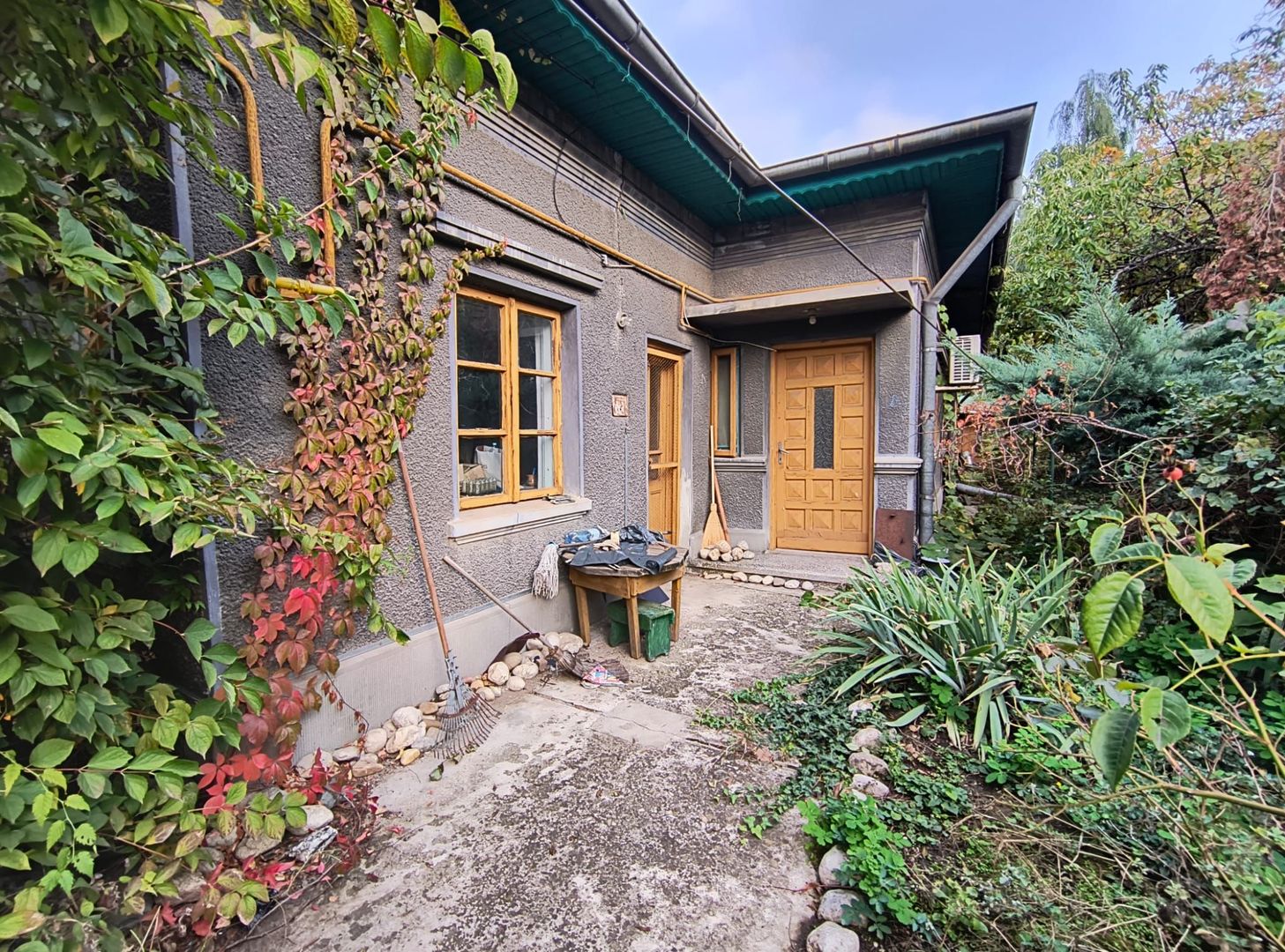 Ion Mihalache-Calea Grivitei- Adiacent - Poză 1