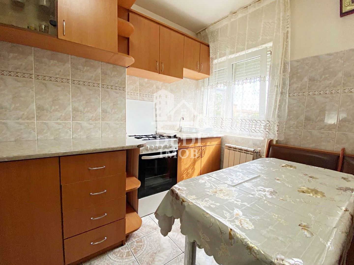 Apartament 2 camere de inchiriat in zona Rogerius, Oradea - Poză 5