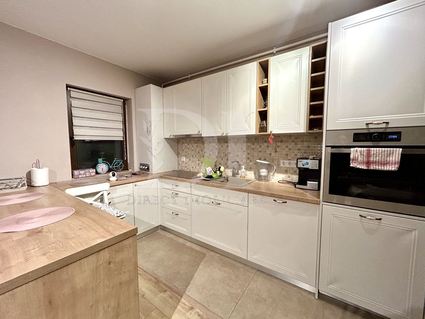 Apartament de vanzare/ Zona Terra / Floresti - Poză 4