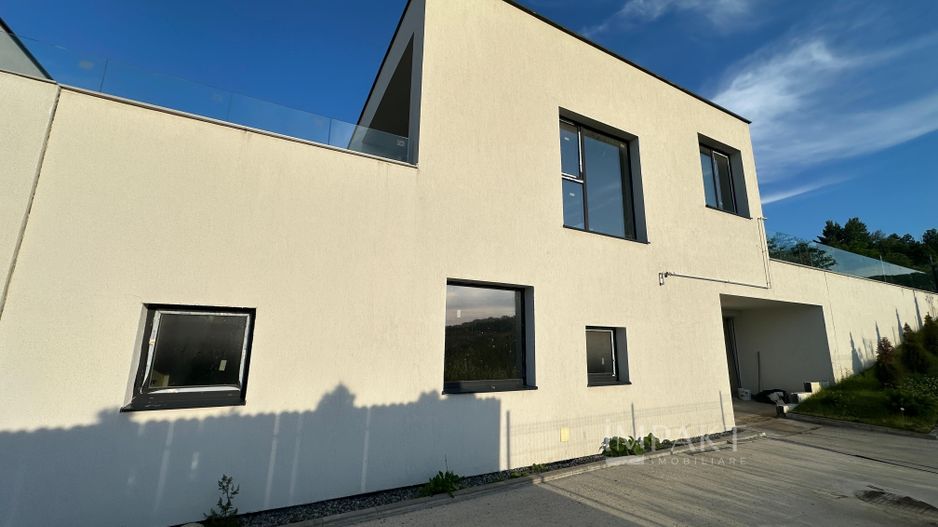 Duplex Modern | Semifinisat | Teren 497mp | Zona Wonderland - Poză 3