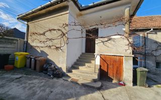 Casă 4 camere de vânzare | Cisnădie | 140 mp | teren 1.230 mp - Poză 3