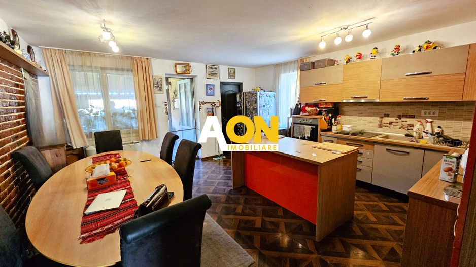 Casa S+P+M, 5 camere, garaj, 1004 mp teren, zona Paclisa - Poză 6