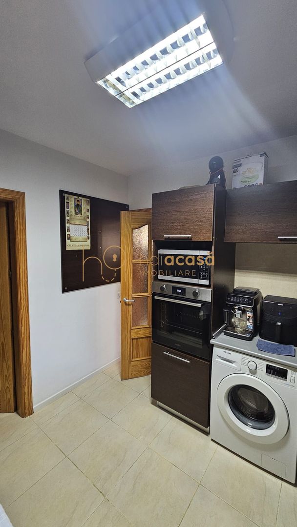 Casă / Vilă cu 8 camere de vânzare în Manastur, Cluj-Napoca - Poză 38