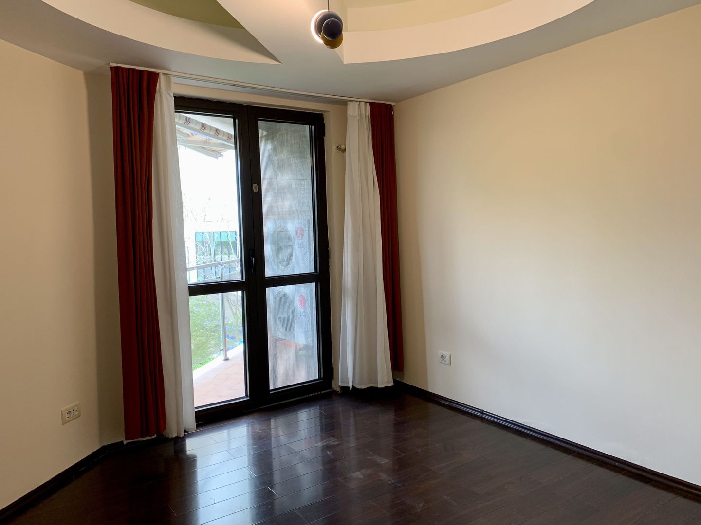 Apartament 4 camere spatios | Barbu Văcărescu |  2 Locuri de parcare - Poză 9